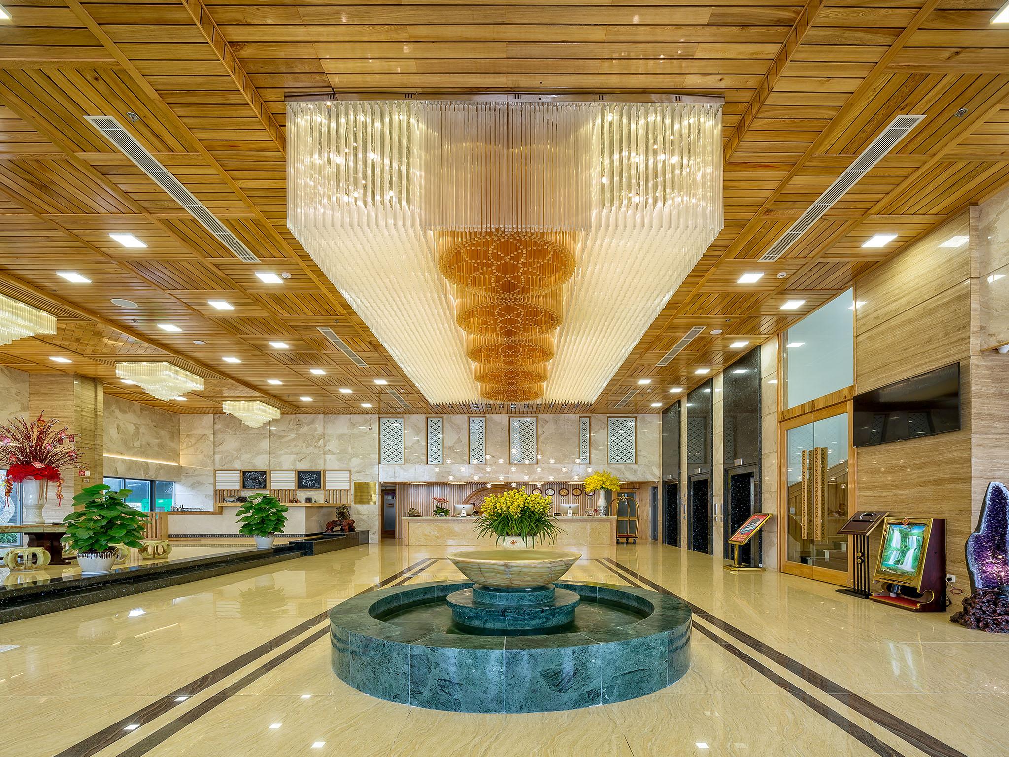 Nhu Minh Plaza Danang Hotel Exterior foto